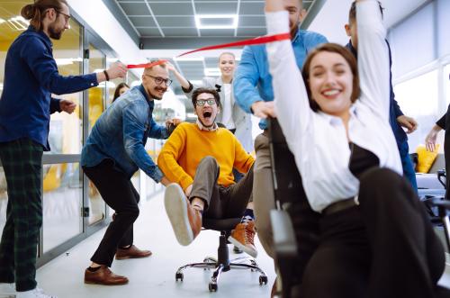 Course de chaises de bureau